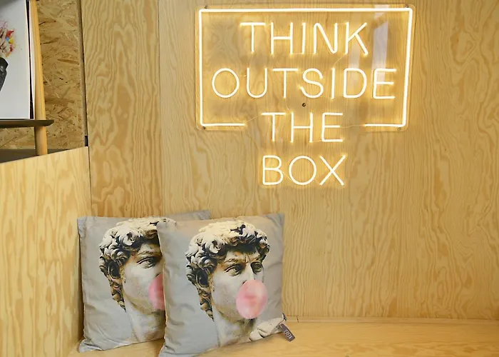 Le Du Designer Bed & Breakfast 3*